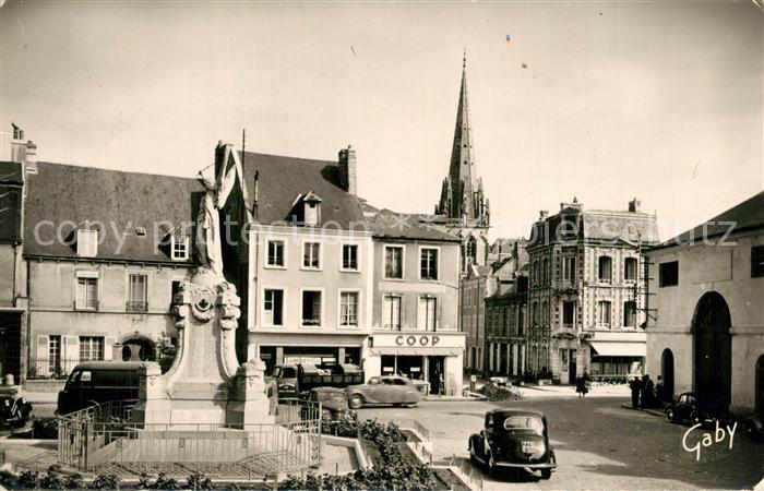 Carentan Plage de la Republique Eglise Monument aux Morts