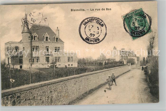 Blainville-sur-Mer La rue de Bas