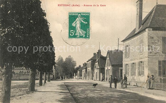 Estissac Avenue de la Gare