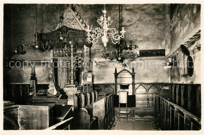 Prag Prahy Prague Bundeslade und Rabbinersitz in der Altneu Synagoge Prag