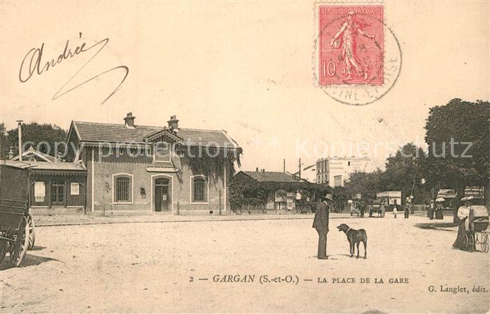 Gargan Livry La Place de la Gare