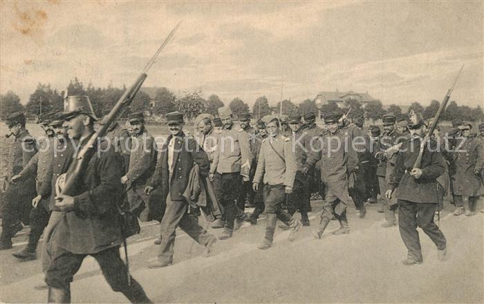 Ohrdruf Franz Gefangene auf dem Weg zum Truppenuebungsplatz Ohrdruf