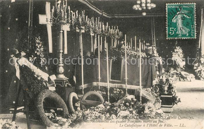 Bonnieres Oise Le Catafalque a l’Hotel de Ville