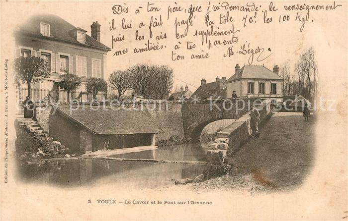 Voulx Le Lavoir et le Pont sur l'Orvanne