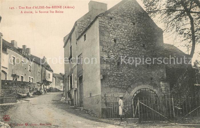 Alise-Sainte-Reine Alesia A droite la Source Ste Reine