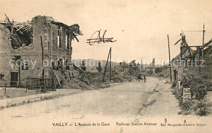 Vailly-sur-Aisne Avenue de la Gare apres le bombardement