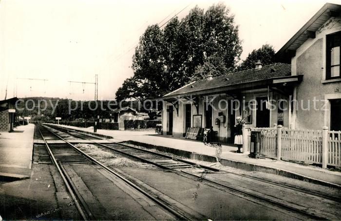 Igny Essonne La gare Bahnhof