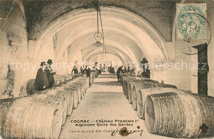Cognac Charente Chateau Francois Ier ancienne Salle des