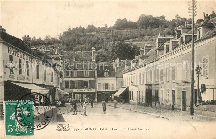 Montereau-Fault-Yonne Carrefour Saint Nicolas