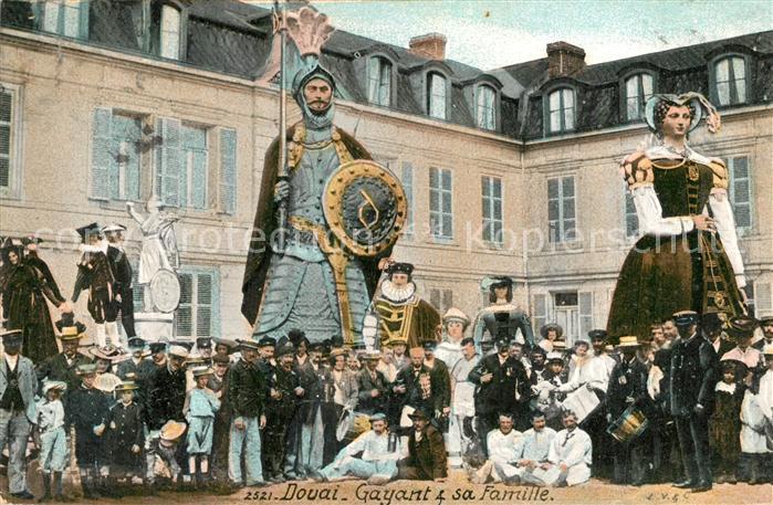 Douai 59 Gayant et sa famille