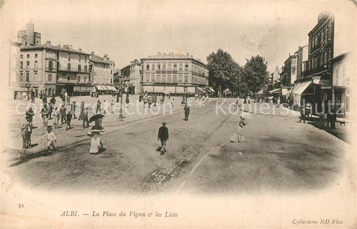 Albi Tarn La Place du Vigan les Lices