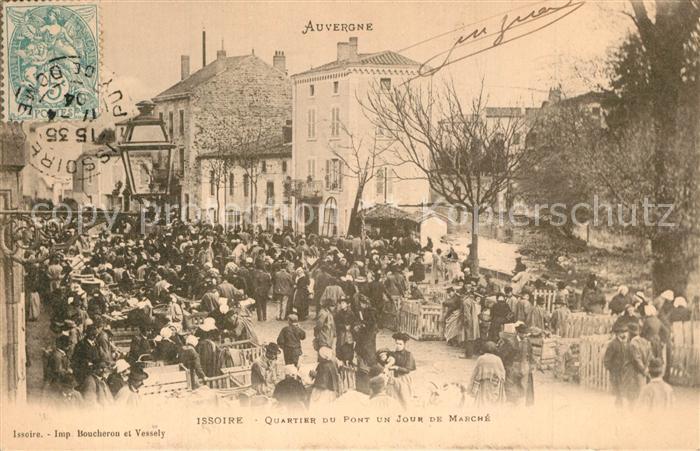 Issoire Quartier du Pont un jour de Marche