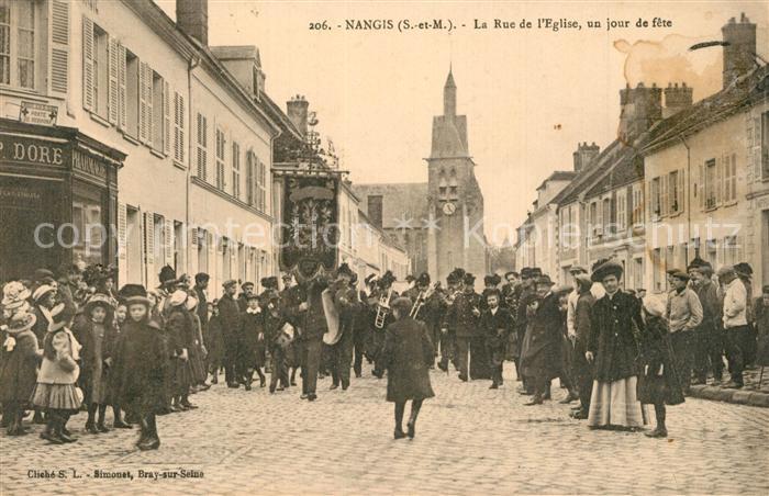 Nangis La Rue de l'Eglise