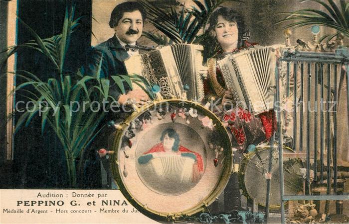 Musikanten Peppino et Nina Akkordeon