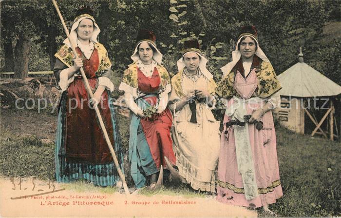 Bethmale Groupe de Bethmalaises Types de la région Trachten