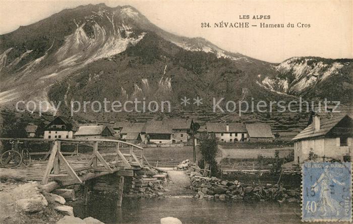 Nevache Hameau du Cros