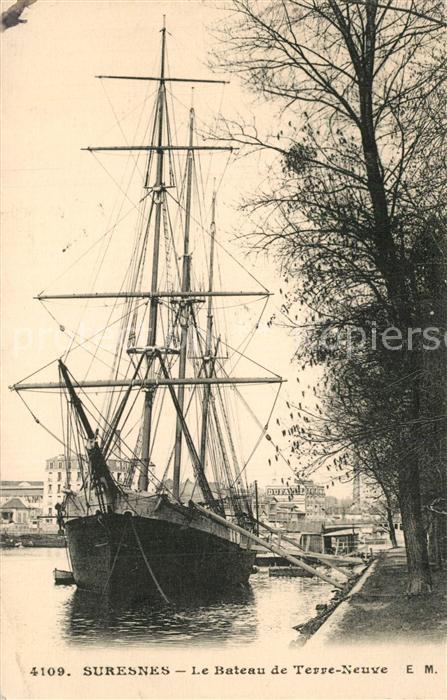 Suresnes Bateau de Terre Neuve