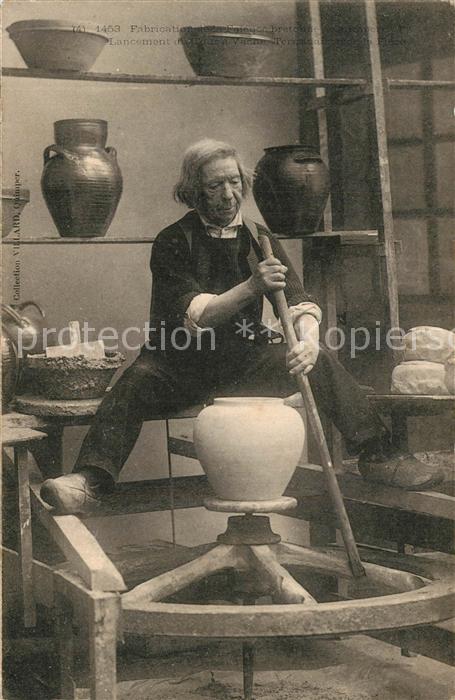 Quimper Fabrication de la Faience bretonne