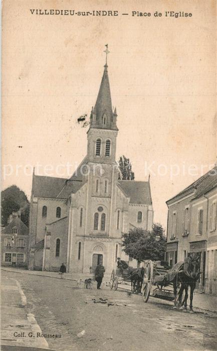 Villedieu-sur-Indre Place de l'Eglise
