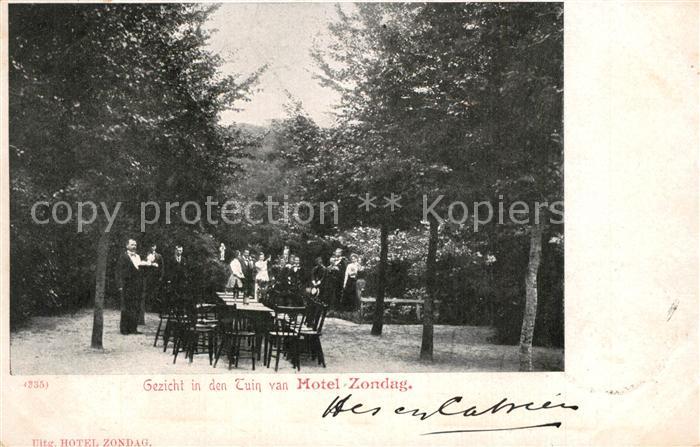 Arnhem Gezicht in den Tuin van Hotel Zondag