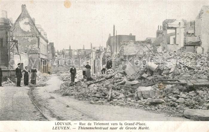 Louvain Flandre Rue de Tirlemont vers la Grand Place