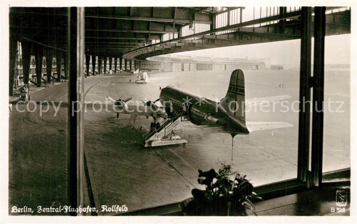 Flughafen Airport Aeroporto Berlin Flugzeug Pan American Rollfeld