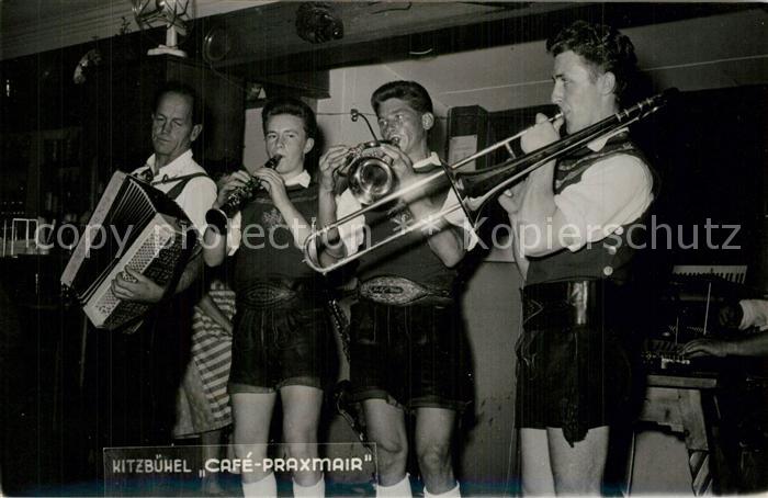 Kitzbuehel Tirol Cafe Praxmair Hausmusik Musikinstrumente