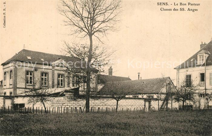 Sens 89 Le Bon Pasteur Classes de SS. Anges