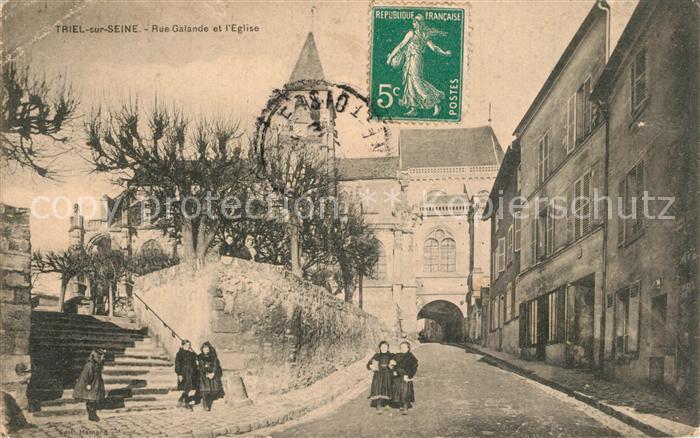 Triel-sur-Seine Rue Galande et l'Eglise