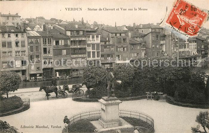 Verdun Meuse Statue de Chevert Monument vue sur la Meuse