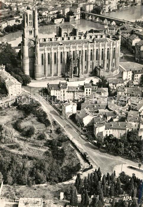 Albi Tarn Basilique Sainte Cecile XIIIe siècle vue aérienne