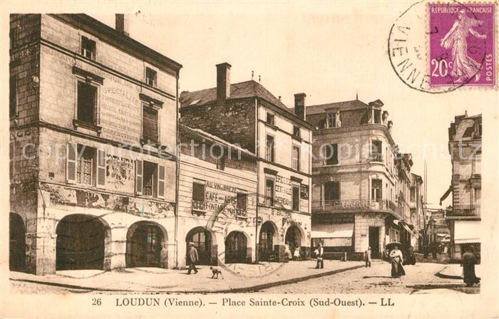 Loudun Place Sainte Croix