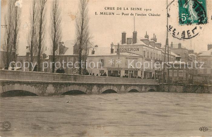 Melun Seine et Marne Pont de l'ancien Chatelet