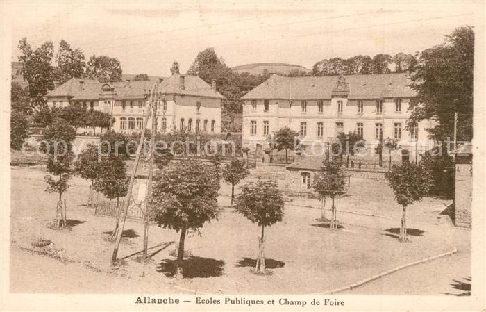 Allanche Ecoles Publiques Champ de Foire