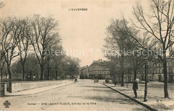 Saint-Flour Cantal Entree de la Ville