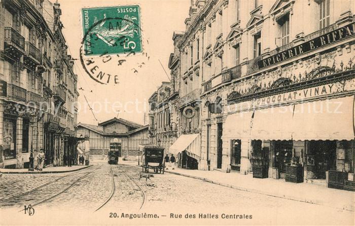 Angouleme Rue des Halles Centrales