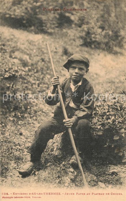 Ax-les-Thermes Jeune patre au Plateau de Chioul