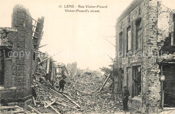 Lens Pas-de-Calais Rue Victor Picard Ruines Grande Guerre