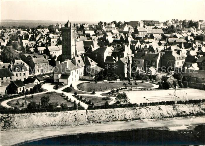 Rostrenen Jardin Public vue aérienne