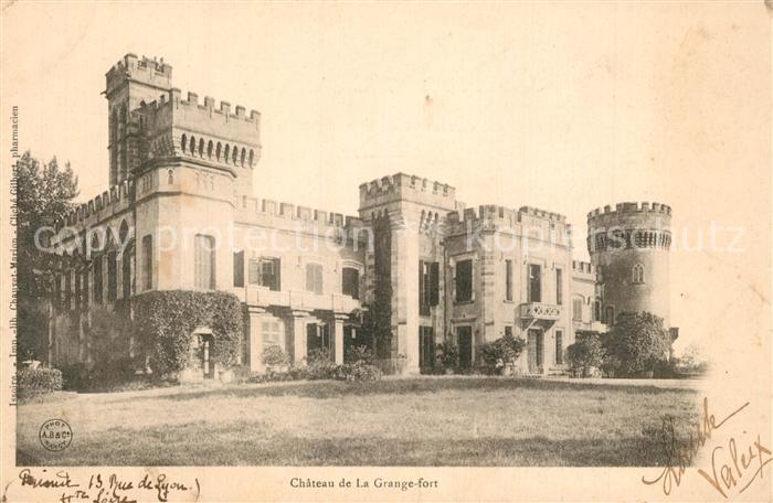 Les Pradeaux Chateau de la Grange fort