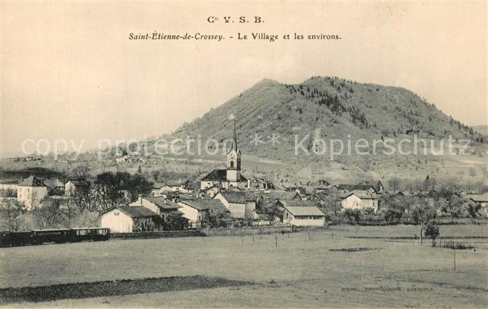 Saint-Etienne-de-Crossey Le Village et les environs