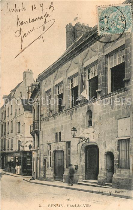 Senlis Oise Hotel de Ville