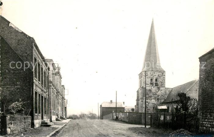 Any-Martin-Rieux Eglise et les Ecoles