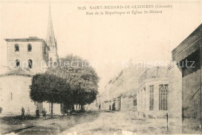 Saint-Medard-de-Guizieres Rue de la Republique et Eglise St Medard
