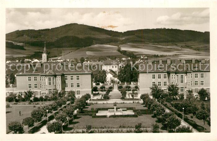 Letovisko Susice na Sumave Vyhled z budovy stredni skoly pres mesto na Svatobor