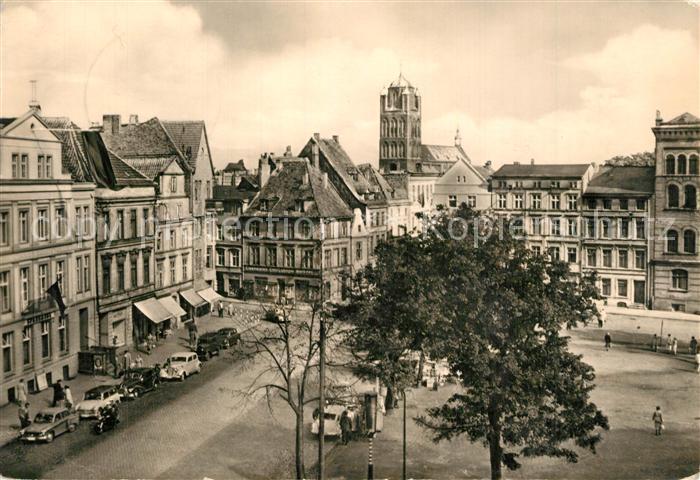 Stralsund Mecklenburg Vorpommern Neuer Markt und Jacobikirche
