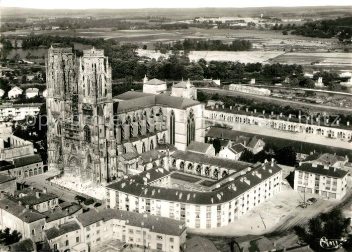Toul 54 Fliegeraufnahme Cathedrale