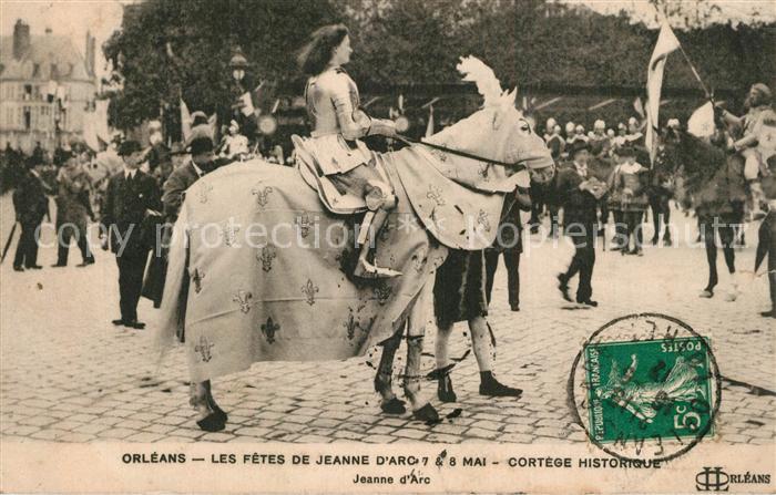Orleans Loiret Les Fetes de Jeanne d’Arc 8 Mai Cortege Historique Jeanne d Arc