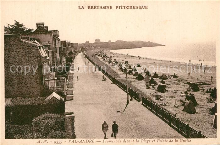 Val-Andre Promenade devant la Plage et Pointe de la Guette