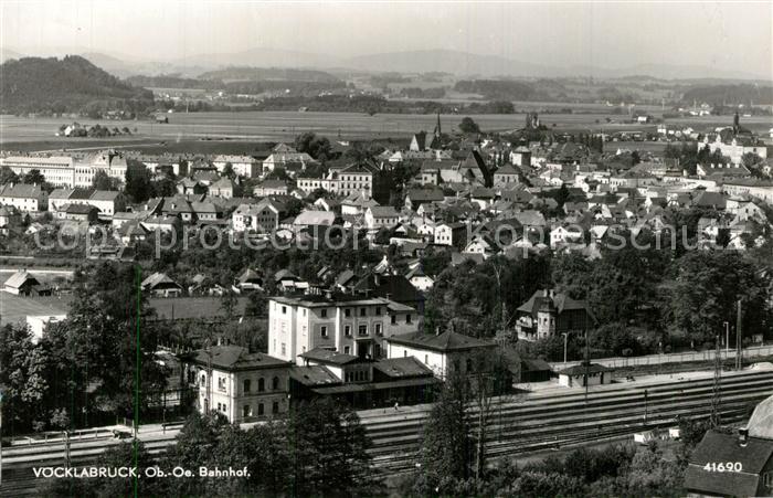 Voecklabruck Oberoesterreich Bahnhof Panorama